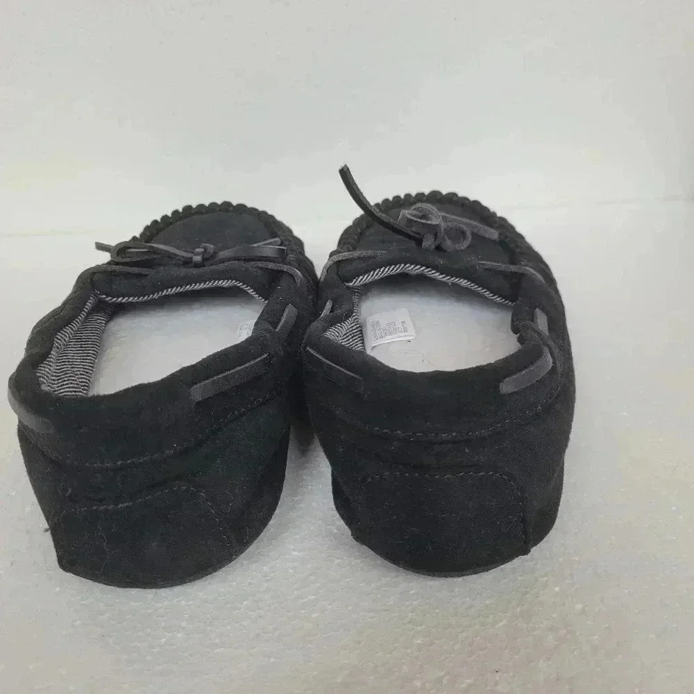 Cat & Jack Black Faux Suede Moccasin House Slippers Kid's size 2 Fur Lining